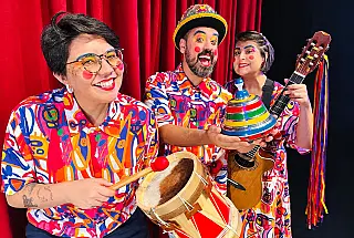 Feriado tem teatro, baladinha infantil e brincadeiras gratuitas