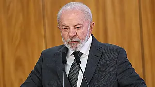 Com dívida pública recorde, Lula promete tarifa zero nos transportes às vésperas da eleição