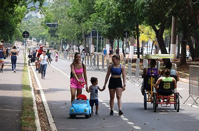Parque dos Poderes terá ruas fechadas para carros durante três dias no feriado de Finados