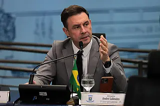 TJ-MS mantém em vigor lei de Salineiro que proíbe atletas trans na categoria feminina